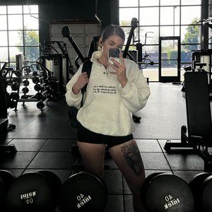 Meet your Posher, Jacquelynn